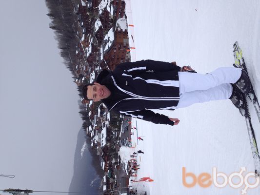  ,   Alex, 52 ,   