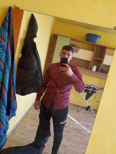  ,   Nikita, 25 ,   ,   