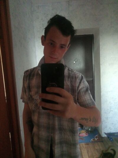  ,   Andrej, 28 ,   ,   