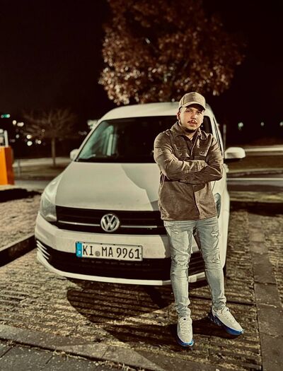  's-Hertogenbosch,   David, 20 ,     