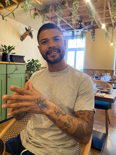  Lisbon,   Brix, 28 ,   ,   