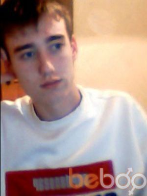  ,   Vlad, 32 ,  