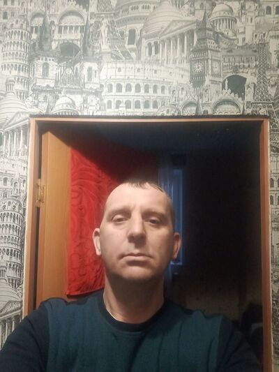 ,   Michael, 40 ,   ,   