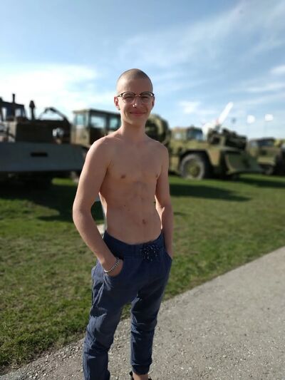  --,   , 23 ,   