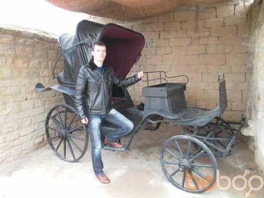  ,   Eldar, 37 ,   