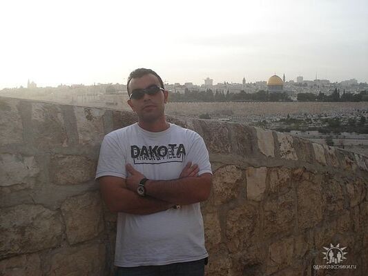  ,   Zaur, 44 ,   ,   , c 