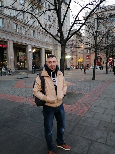  ,   Siarhei, 39 ,   ,   , c , 