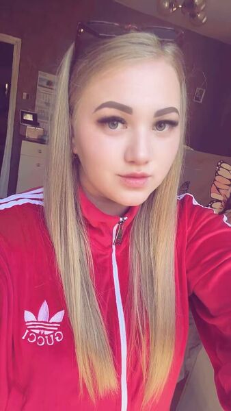  ,   Ilonka, 29 ,   ,   , c , 