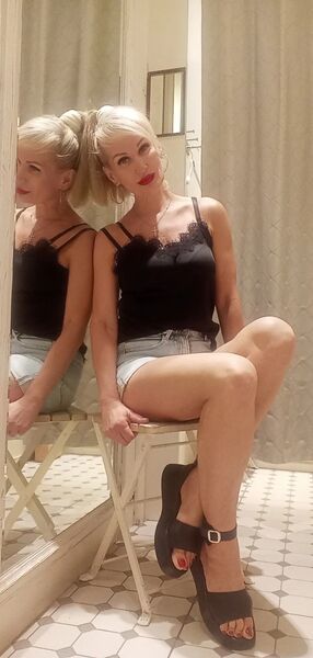  ,   , 44 ,   c 