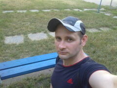  ,   Oleg, 40 ,   ,   , c 
