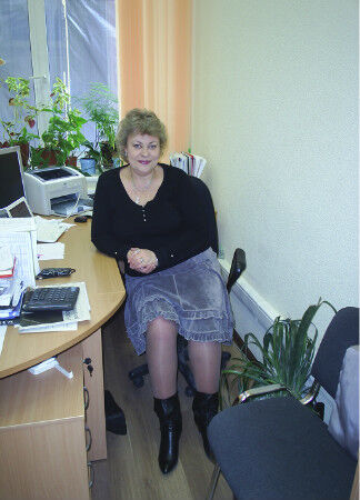  4607001  Lana, 52 ,    