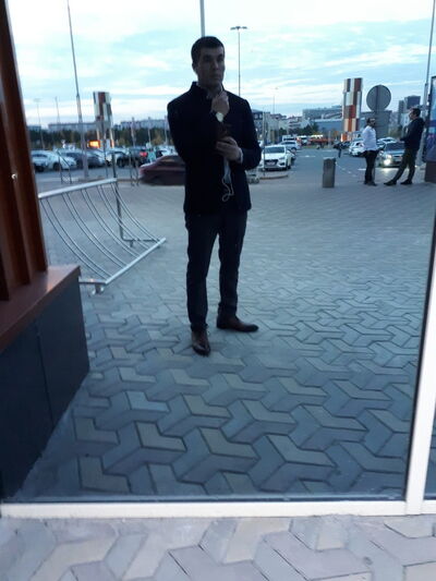  ,   Maks, 37 ,   ,   , c , 