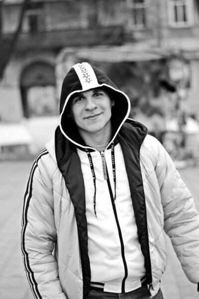  ,   Max, 33 ,   ,   , c 