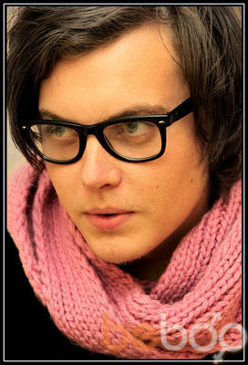  ,   Tom, 37 ,   