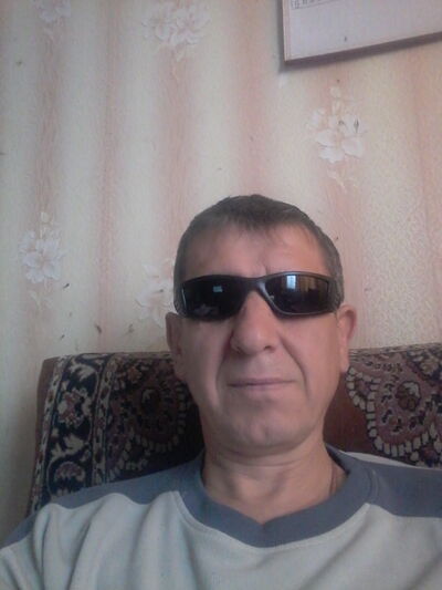 ,   Aleks, 54 ,   ,   