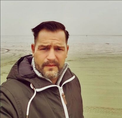  ,    , 44 ,   c 
