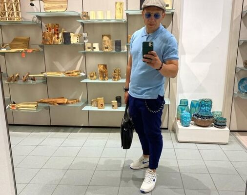  ,   Sinner, 41 ,   ,   