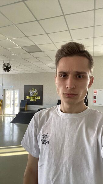  ,   Demid, 23 ,   ,   
