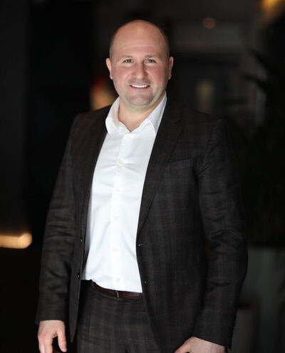  Camovce,   Charles, 60 ,     , c 