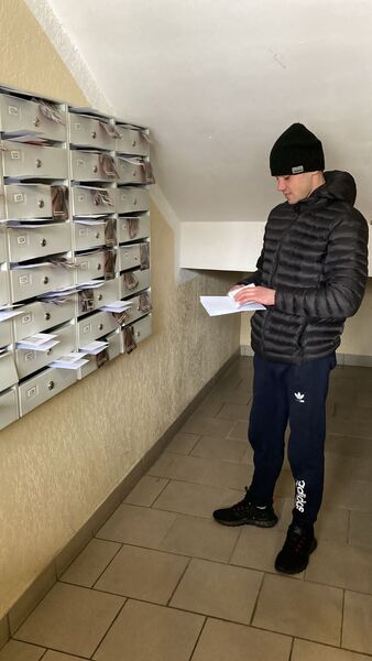  ,   Artem, 25 ,   ,   , c , 