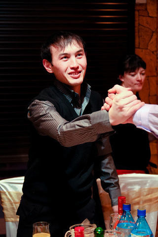  ,   Azam, 38 ,   ,   , c 