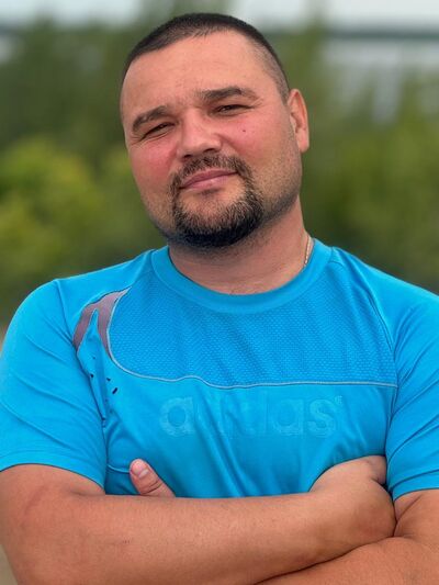  ,   Mikhail, 36 ,   ,   , c , 