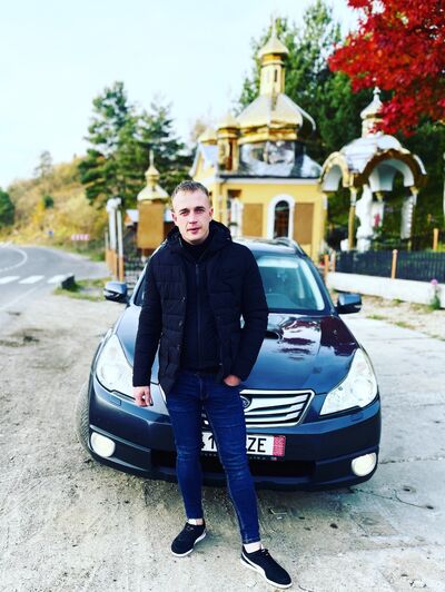 Praha,   Yurii, 31 ,   ,   
