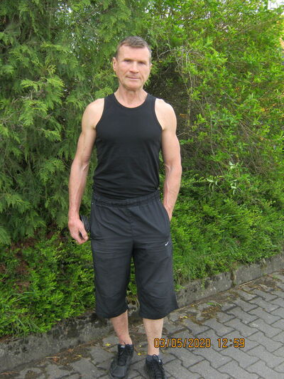  Bendorf,   Oleg, 54 ,   ,   , c 