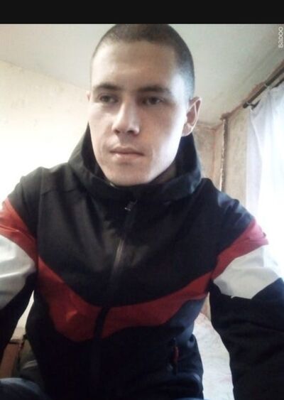  ,   Ilya, 26 ,  