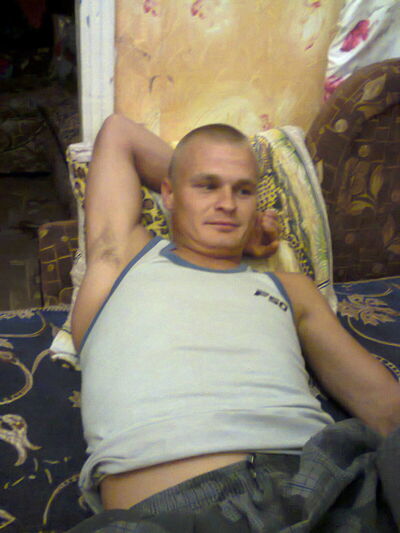  ,   Nikola, 38 ,   