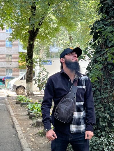  ,   Shamil, 27 ,   ,   