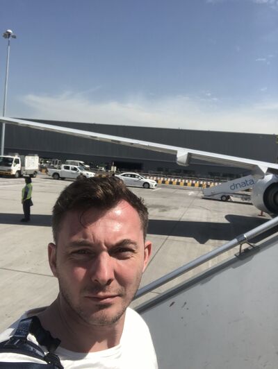  ,   Anton, 37 ,   ,   