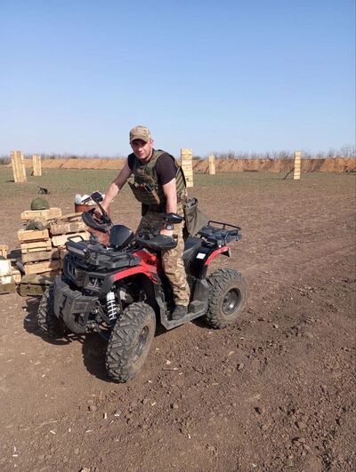  ,   Leonid, 30 ,   ,   