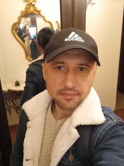  ,   Vladyk, 37 ,   ,   