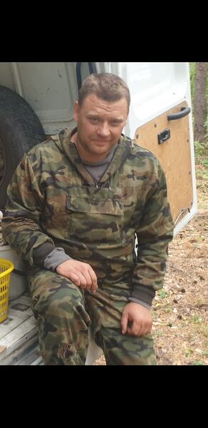  ,   Anton, 44 ,   ,   