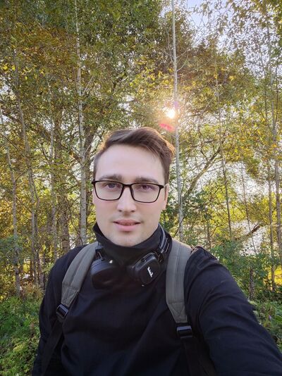  ,   Valentin, 31 ,   ,   