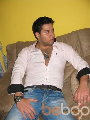  1860821  Latinos_21, 34 ,    
