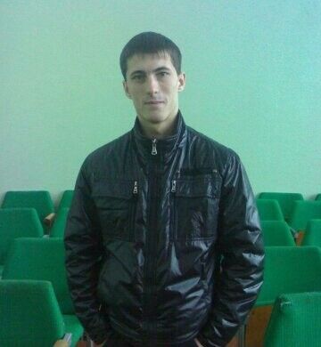  ,   Sergii, 40 ,   ,   , c 