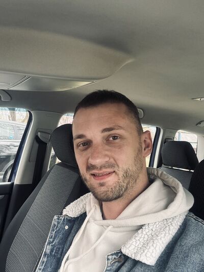  ,   Andrey, 30 ,   ,   