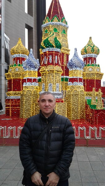  ,   Irek, 51 ,   
