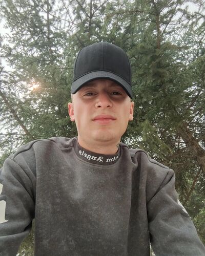  ,   Oleg Olegoov, 24 ,   ,   