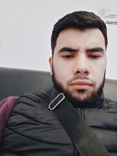  -,   Abdulatif, 27 ,     