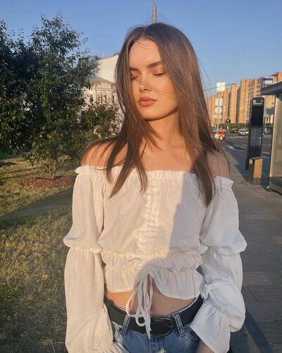  ,   Tina, 23 ,   ,   