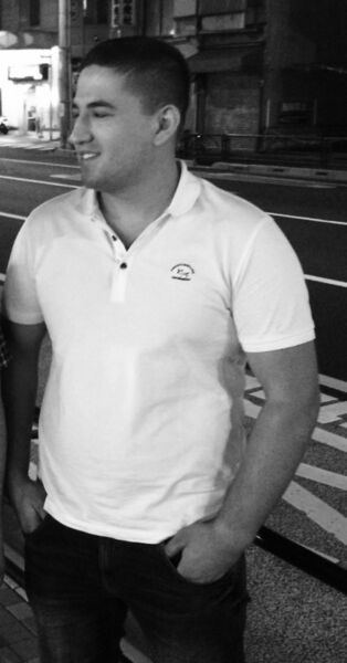  ,   Nodir, 32 ,   ,   , c 