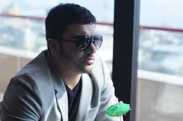  ,   Arman, 36 ,   ,   , c 