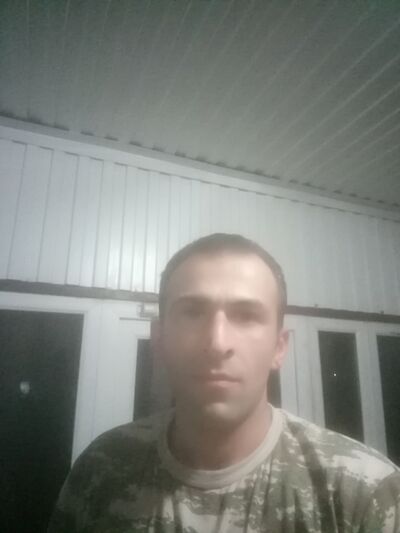  ,   Elnur, 35 ,   ,   
