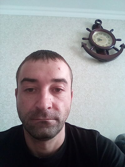  ,   Igor, 40 ,   ,   