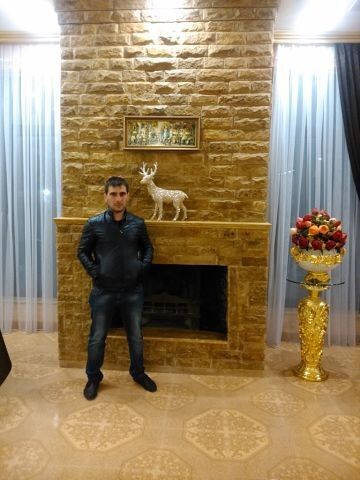  ,   Artur, 43 ,   ,   , c 