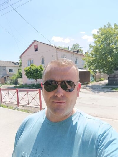  ,   Dmitrii, 40 ,     , c 