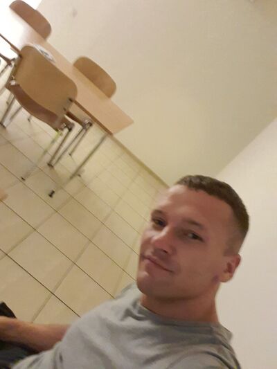  ,   Ez, 34 ,   ,   , c 